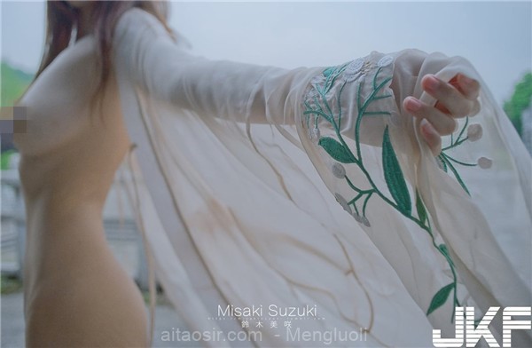 铃木美咲Misaki Suzuki之蜜桃臀少女（44P/56.8MB） COSPLAY-第5张